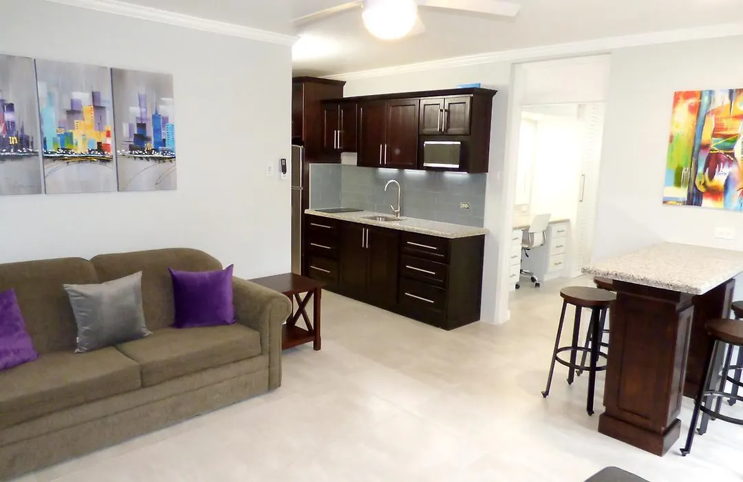 Beach One Bedroom Suite A20-1