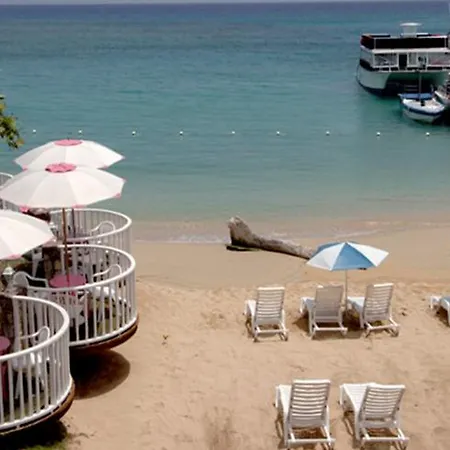 Shaw Park Beach Hotel & Spa-3